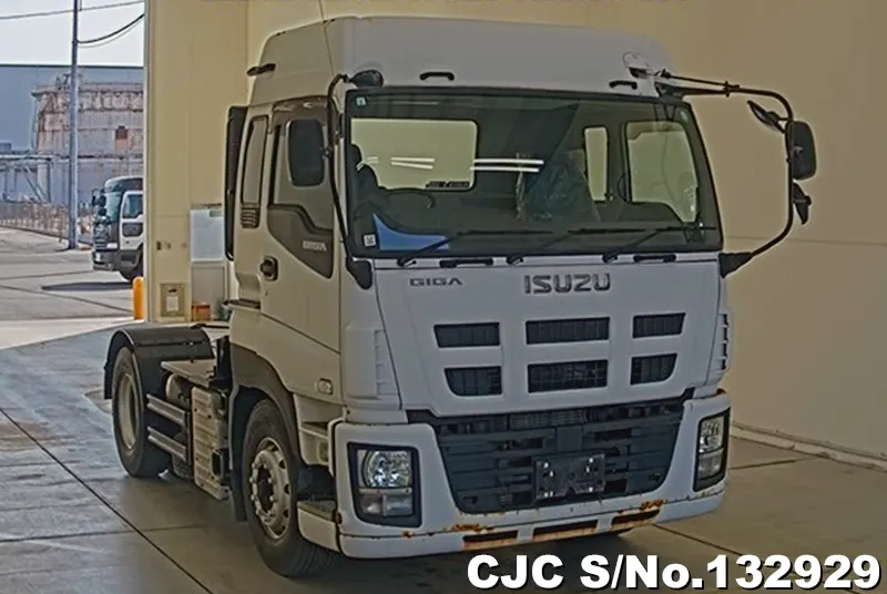 Isuzu / Giga 2015