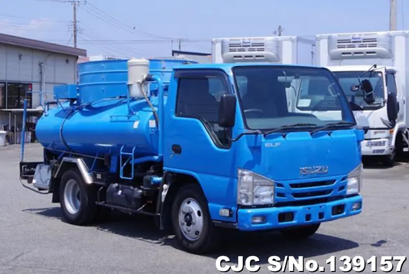 Isuzu / Elf 2015
