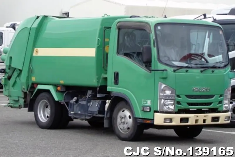 Isuzu / Elf 2016